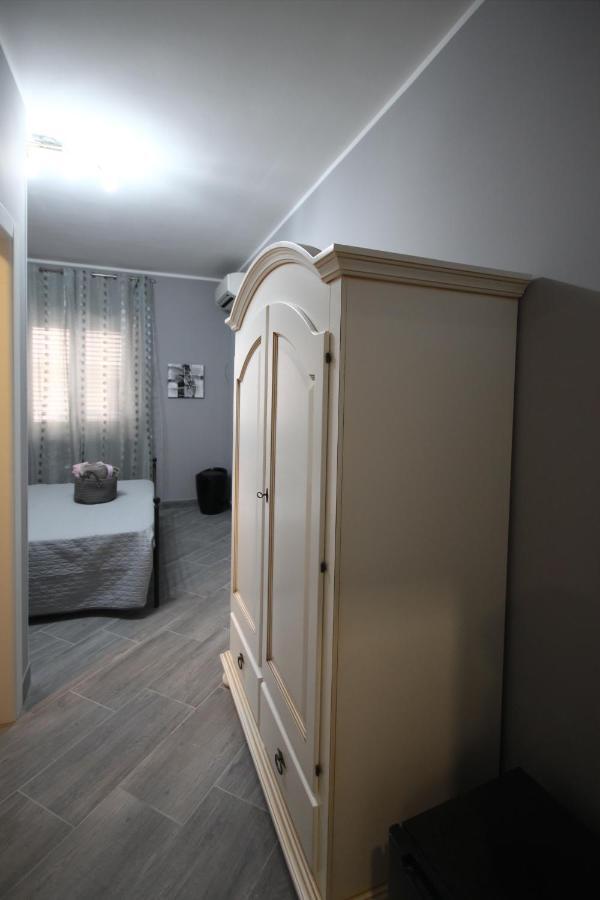 B&B Cavirani Галиполи Екстериор снимка